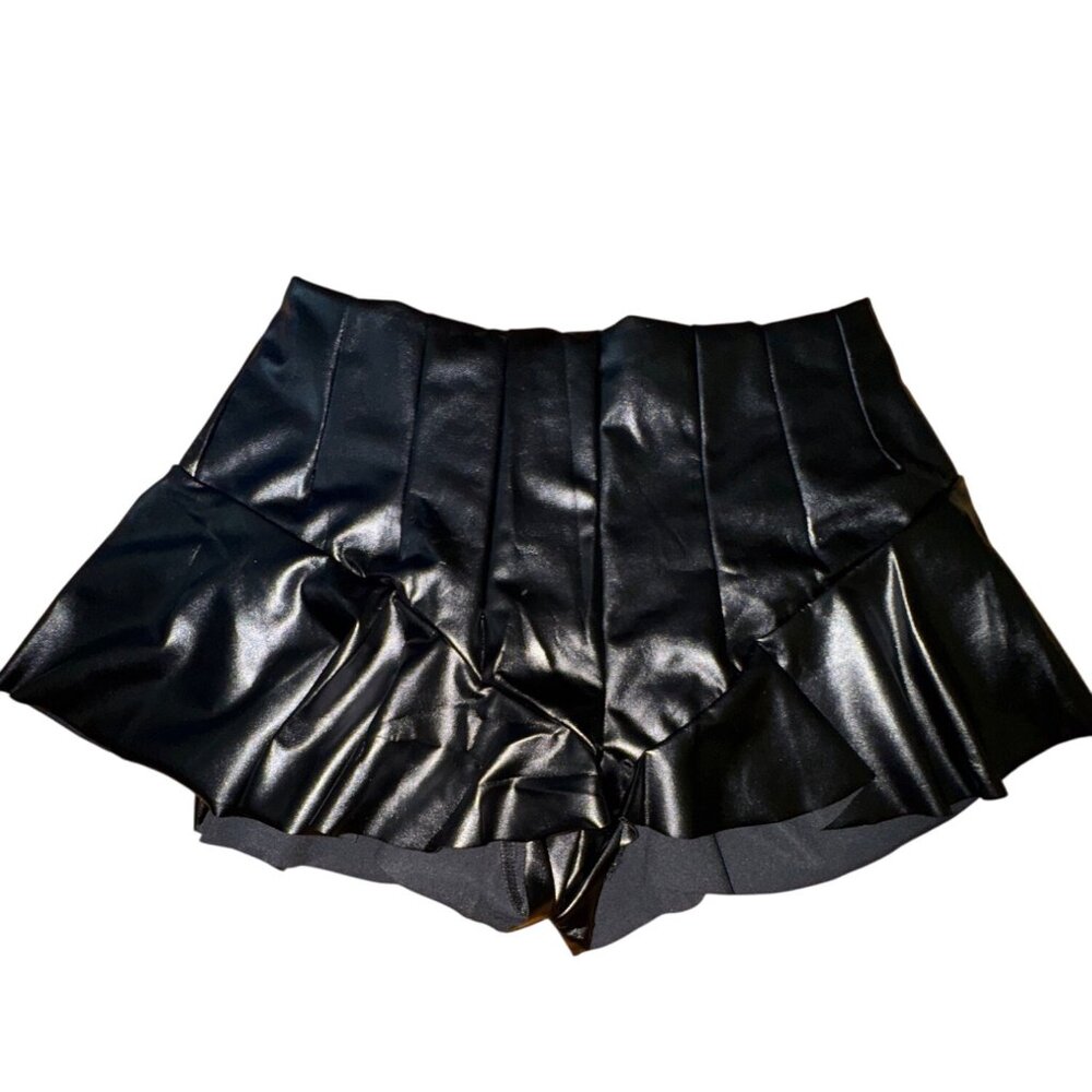 Sexy Black Faux Leather Pleated‎ Skort Ruffle Punk Rock WhimsyGoth Shorts Vegan - Picture 2 of 6